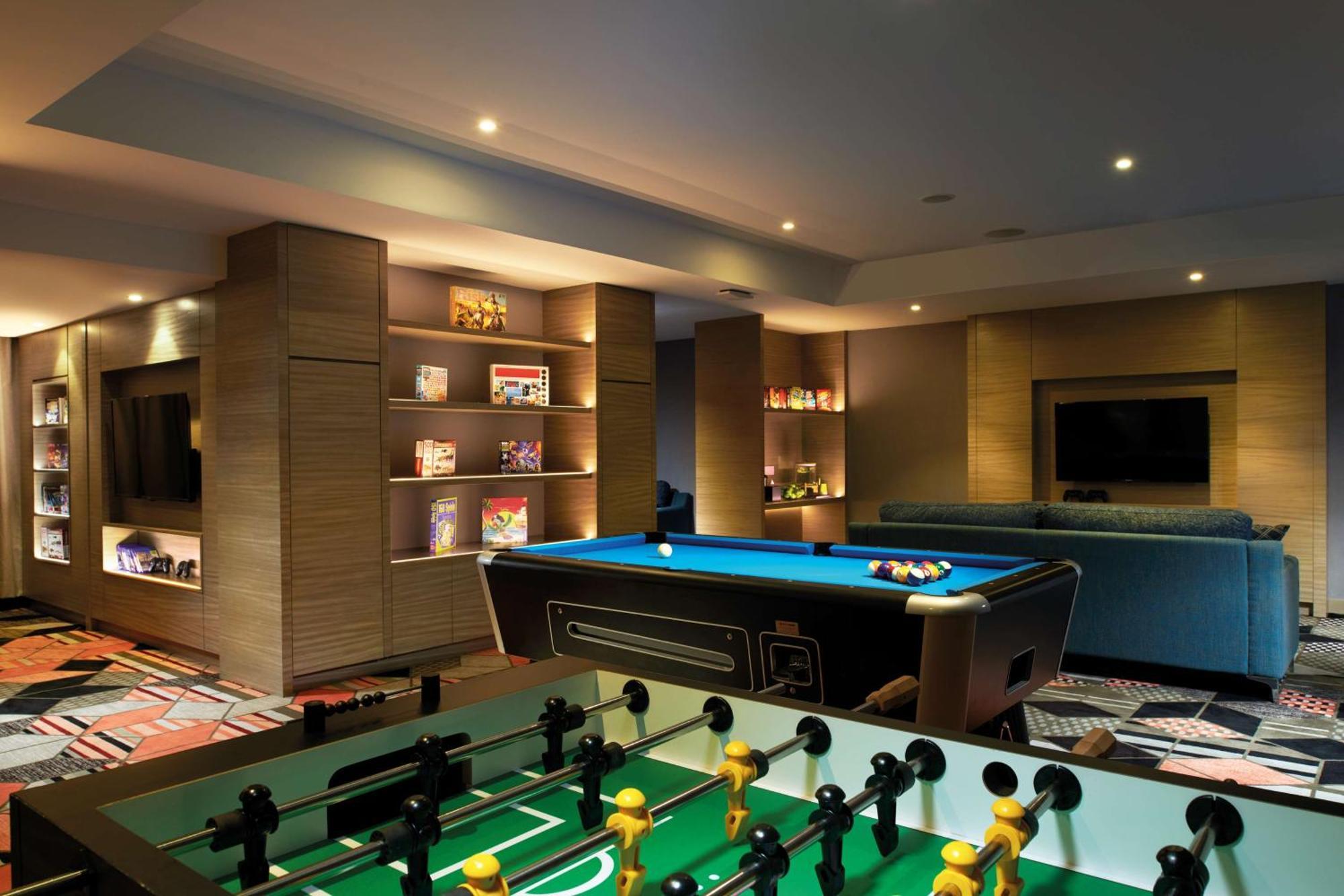 Doubletree By Hilton Shah Alam I-City Exterior photo A games room