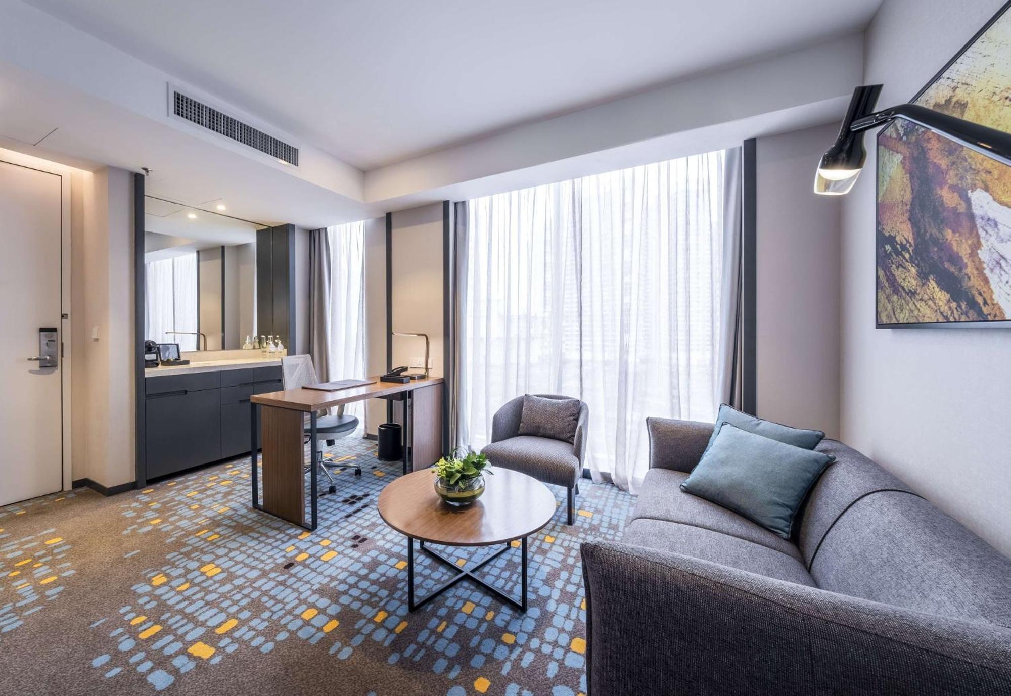 Doubletree By Hilton Shah Alam I-City Exterior photo A suite at the hotel